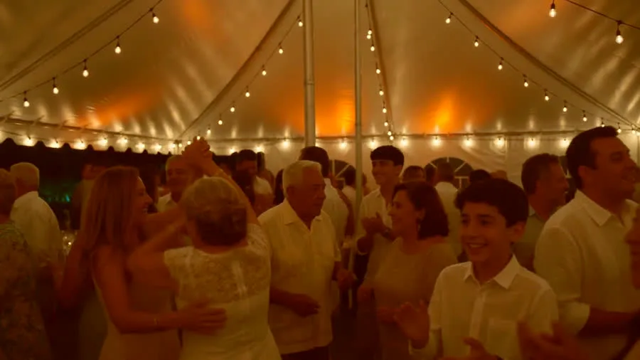 Sonido Dorado event moment